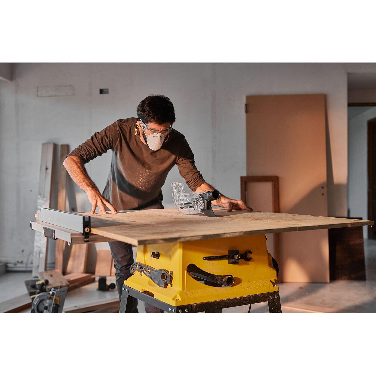 STANLEY SST2001-IN 2000W 254mm Table Saw With Frame, 4900 RPM, For Heavy-Duty Applications & Cutting Plywood, Compatible with 10” Cutting Blades, 1 Year Warranty, Yellow and Black