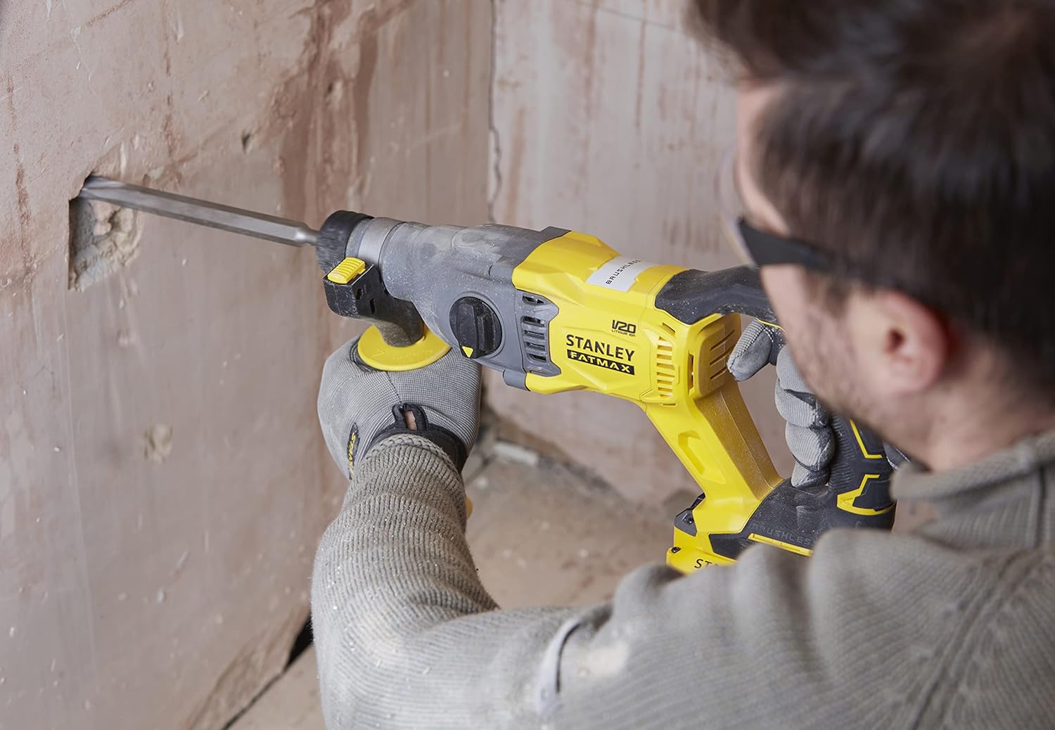 STANLEY FATMAX SBH900M2K-B1 20V 4.0Ah 20 mm Cordless Brushless Rotary Hammer With 2×4.0Ah Li-ion Batteries