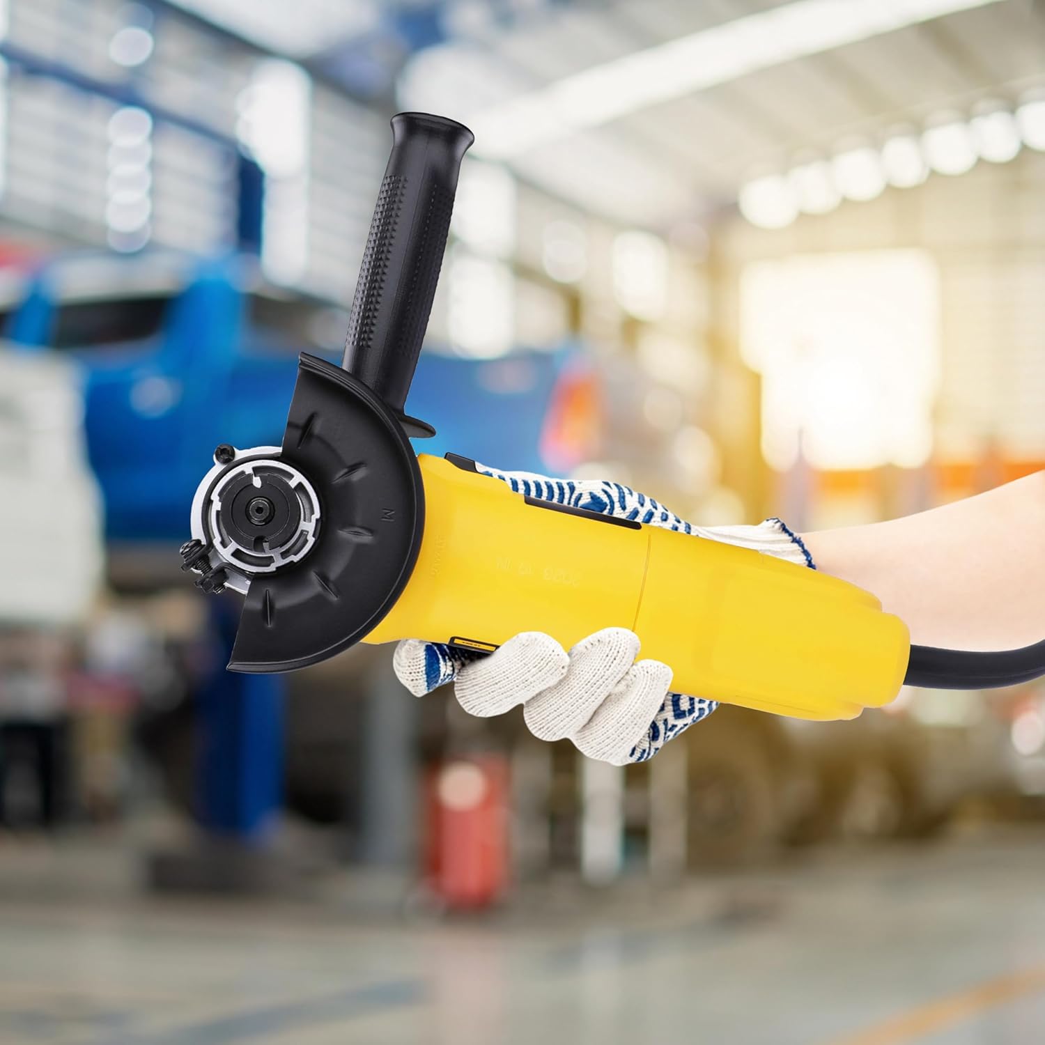 DEWALT DW802-IN, 850W, 4” (100mm) Heavy Duty Angle Grinder Engineered For Heavy Duty Applications with Spindle Lock and Slide switch, 2 Year Warranty