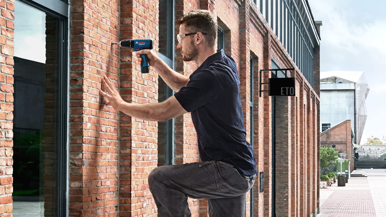 Bosch Professional GSB 120-LI Cordless Impact Drill Driver, 12 V, 10 mm Chuck, 2 x GBA 12 V 2.0Ah Battery