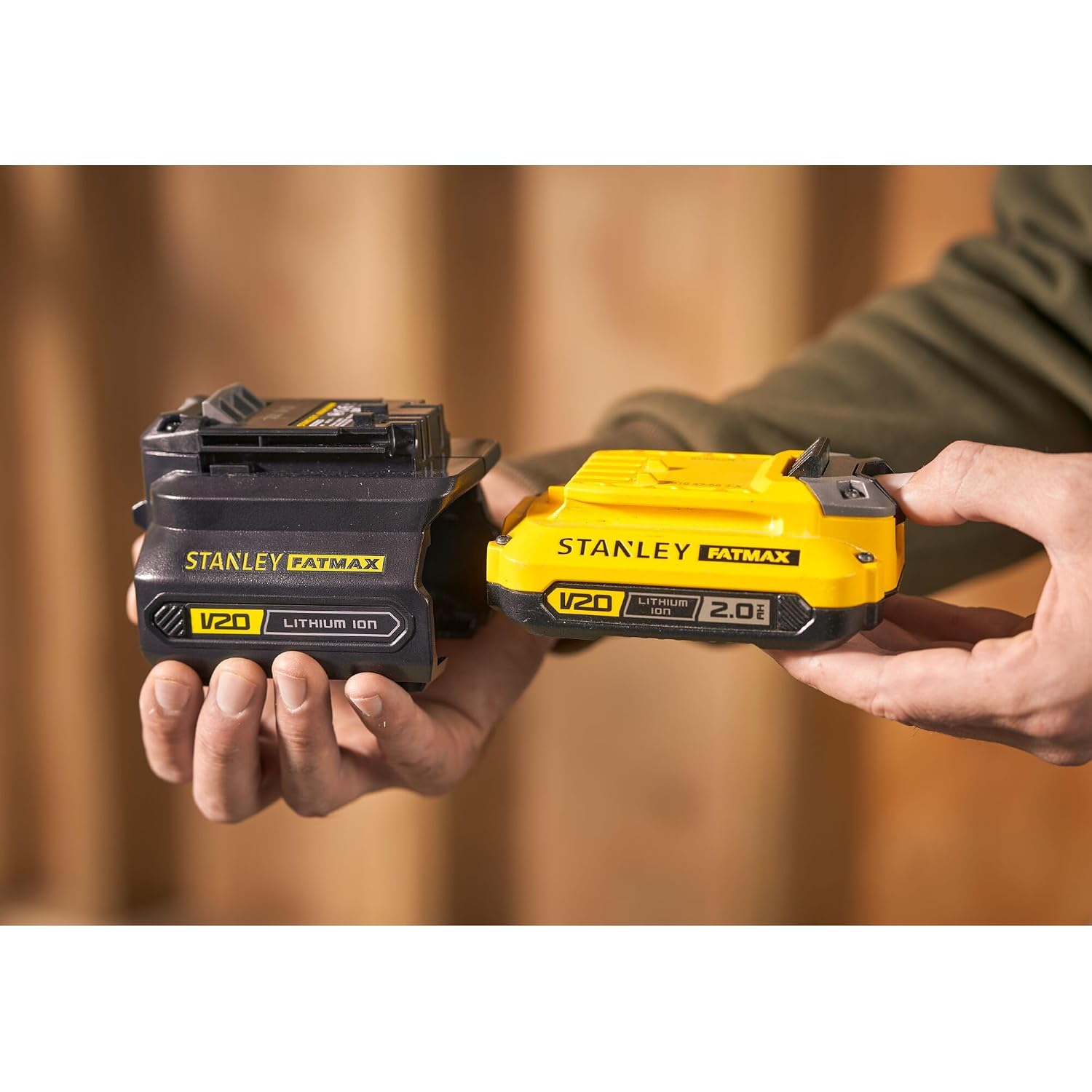 STANLEY FATMAX SBA100-B1 20V MAX Lithium-Ion Battery Adaptor, Heavy Duty Power Tool Converter Interface Compatible with 1.5Ah & 2.0Ah V20 Batteries