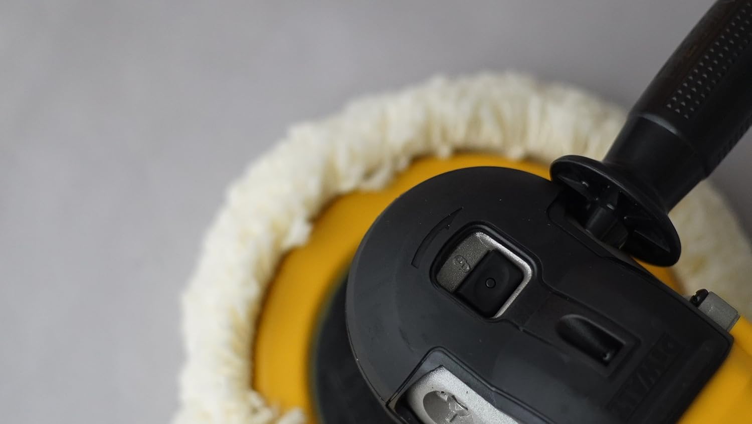 DEWALT DWP849X-IN 1250 Watt 679 Inch Electronic Sander and Polisher