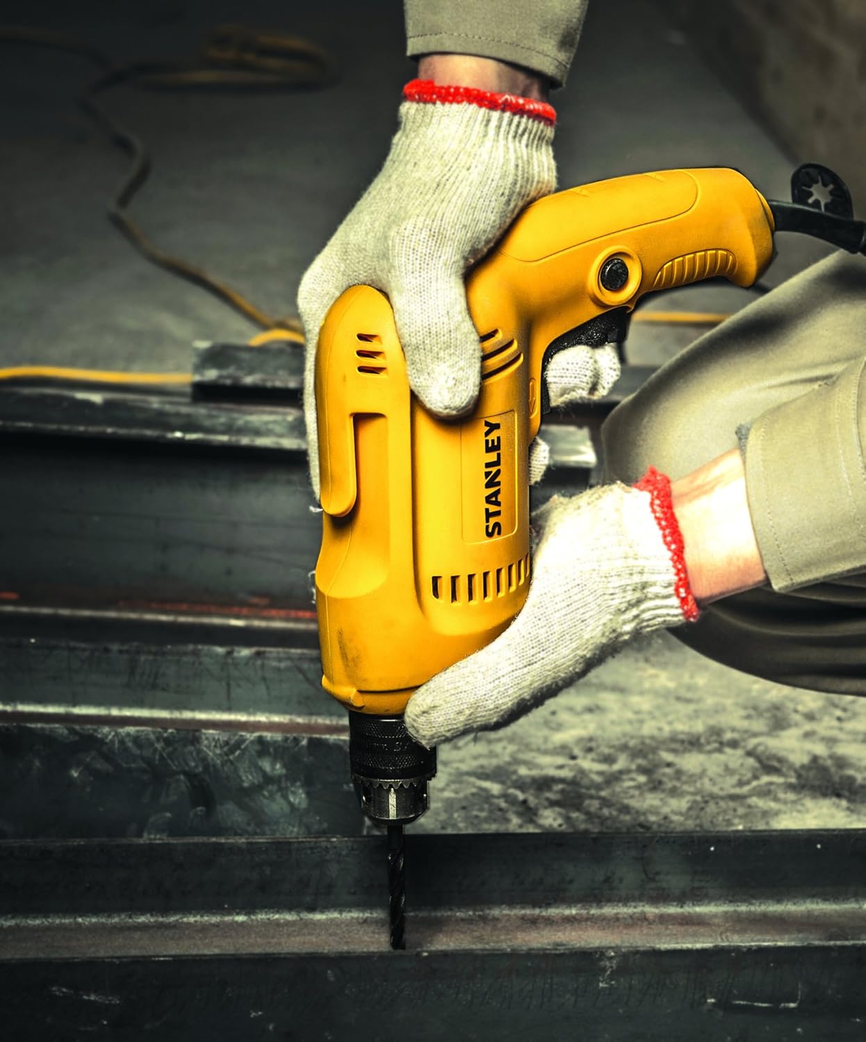 STANLEY STDR5510 550W 10mm Corded Electric Rotary Drill Machine