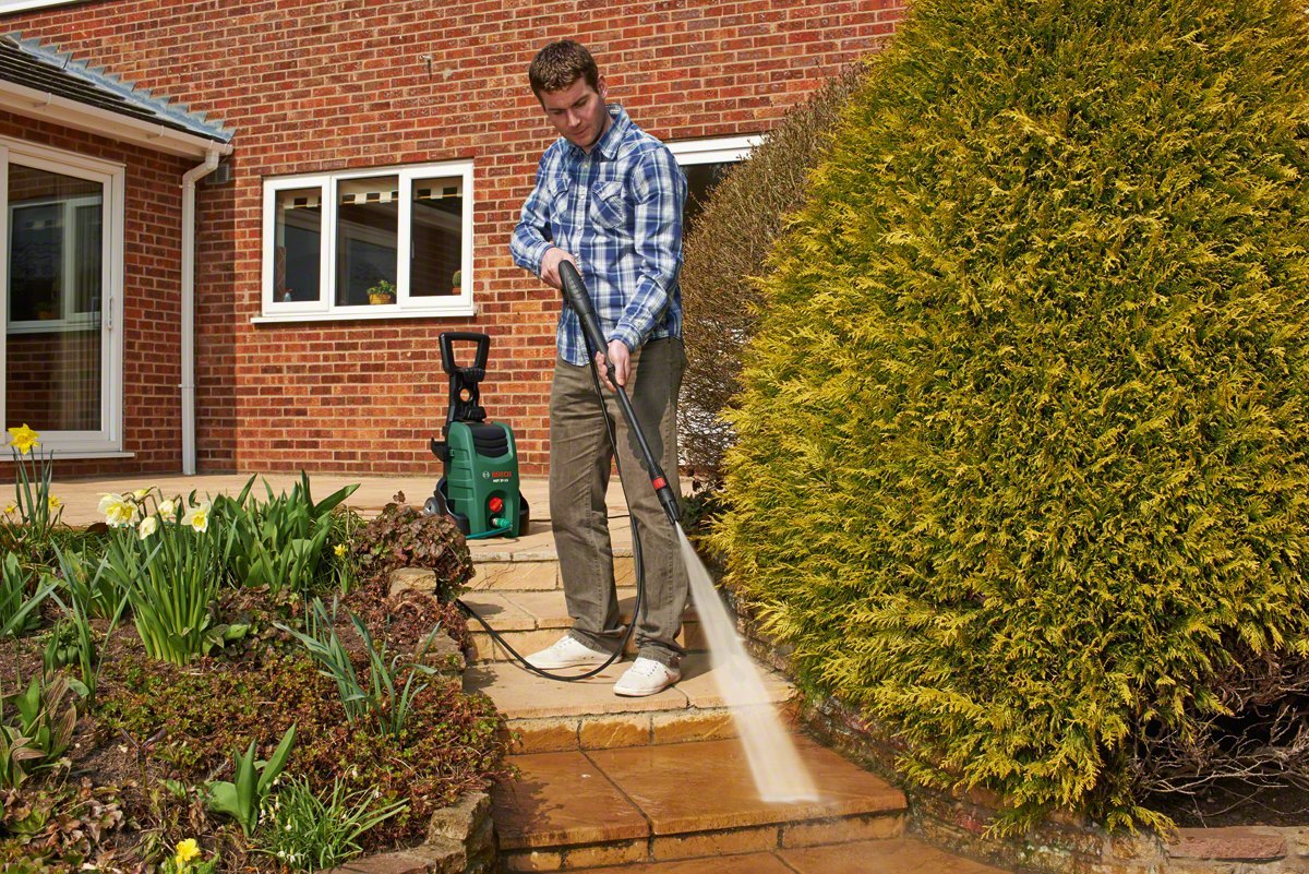 Bosch 3 in 1 High Pressure Washer Nozzle (135 Bar, Universal Aquatak 125 & 130) Visit the Bosch Store