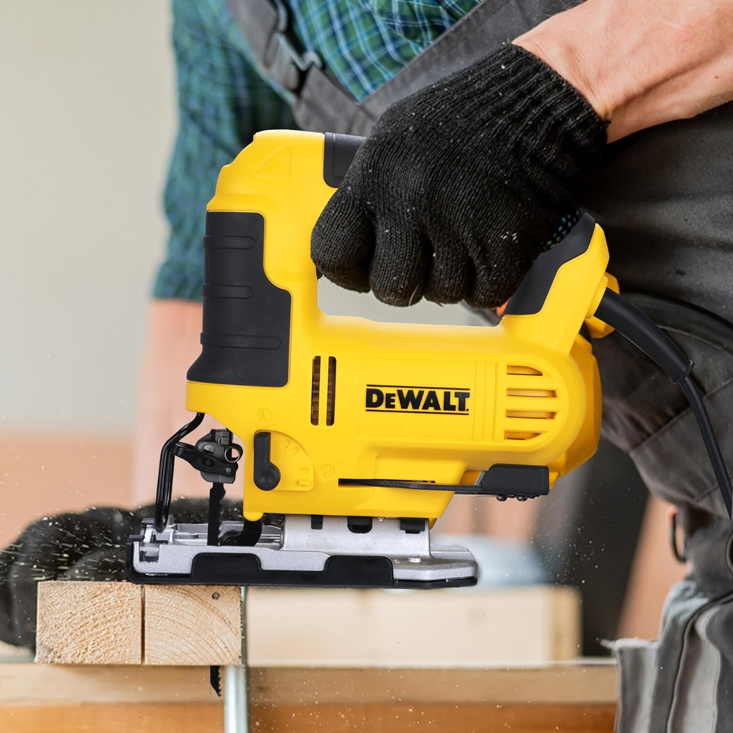 DEWALT DWE349-IN Jigsaw For Cutting Wood Metal and Plastic 650Watt with 6 Variable Speed, 2 Year Warranty