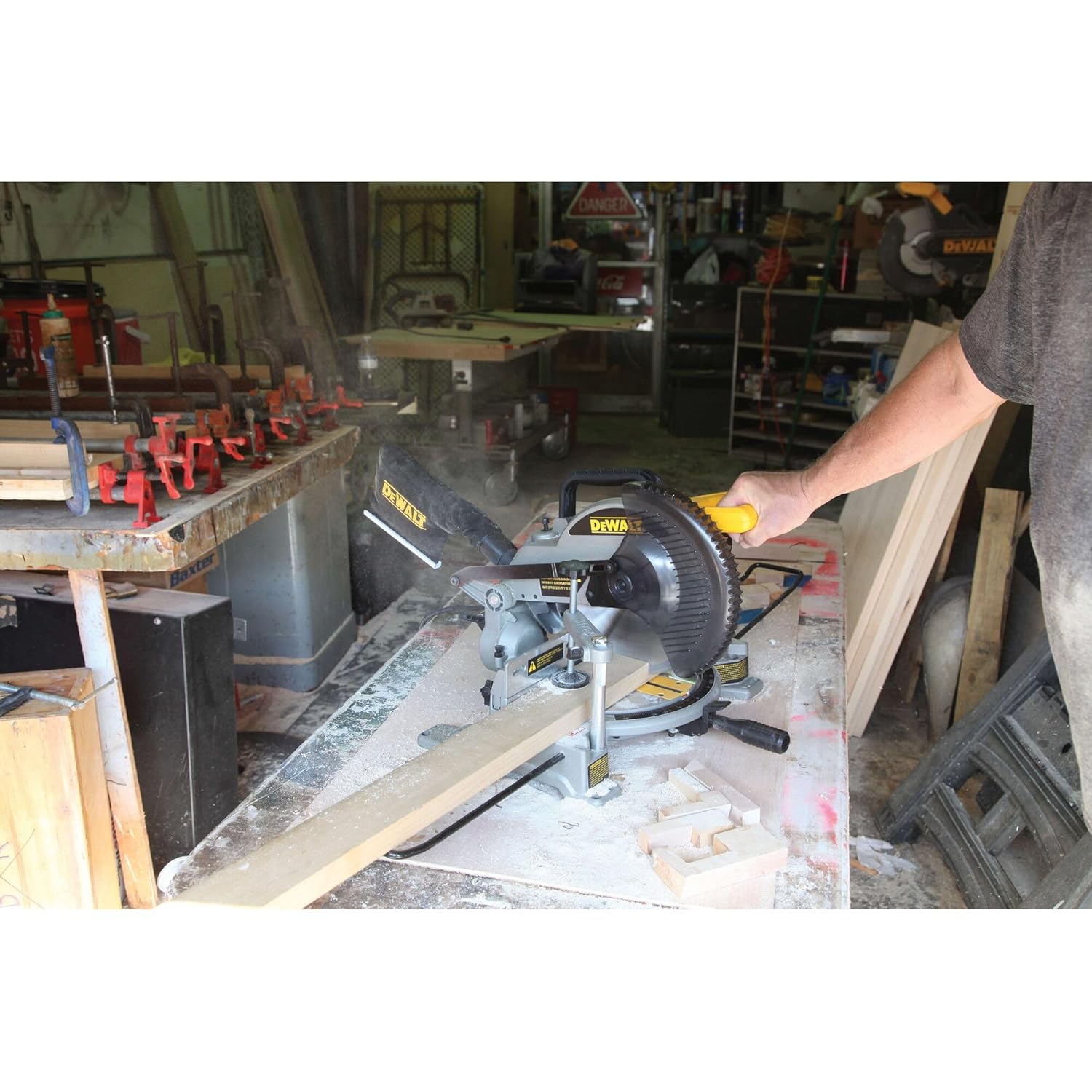 DEWALT DW714-IN 10(254 mm) Corded Compound Mitre Saw With 80T TCT Alu. Blade, 1650W Univ. Motor, 4600 RPM, Max. Cross-cut Capacity 90 Deg. 130 mm, Ideal For Cutting Wood & Tiles, Horizontal D-Handle
