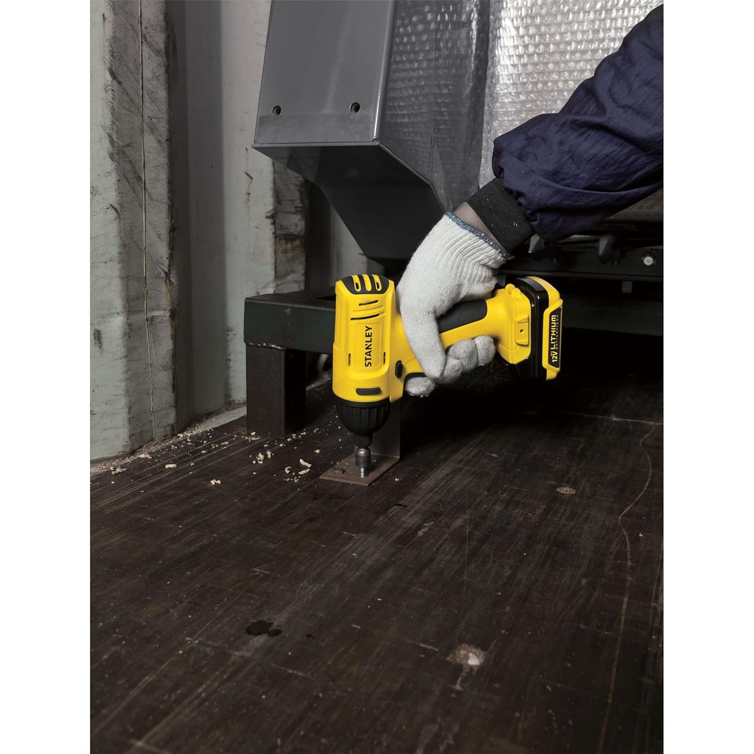 STANLEY SCI121S2-B1 12V, 6.35mm Chuck Reversible Cordless Impact Drill Driver- 2×1.5Ah Li-Ion Battery & 1.25A Charger Included, 2500RPM No Load Speed, 3500BPM Impact Rate, 110Nm Torque, Integrated LED