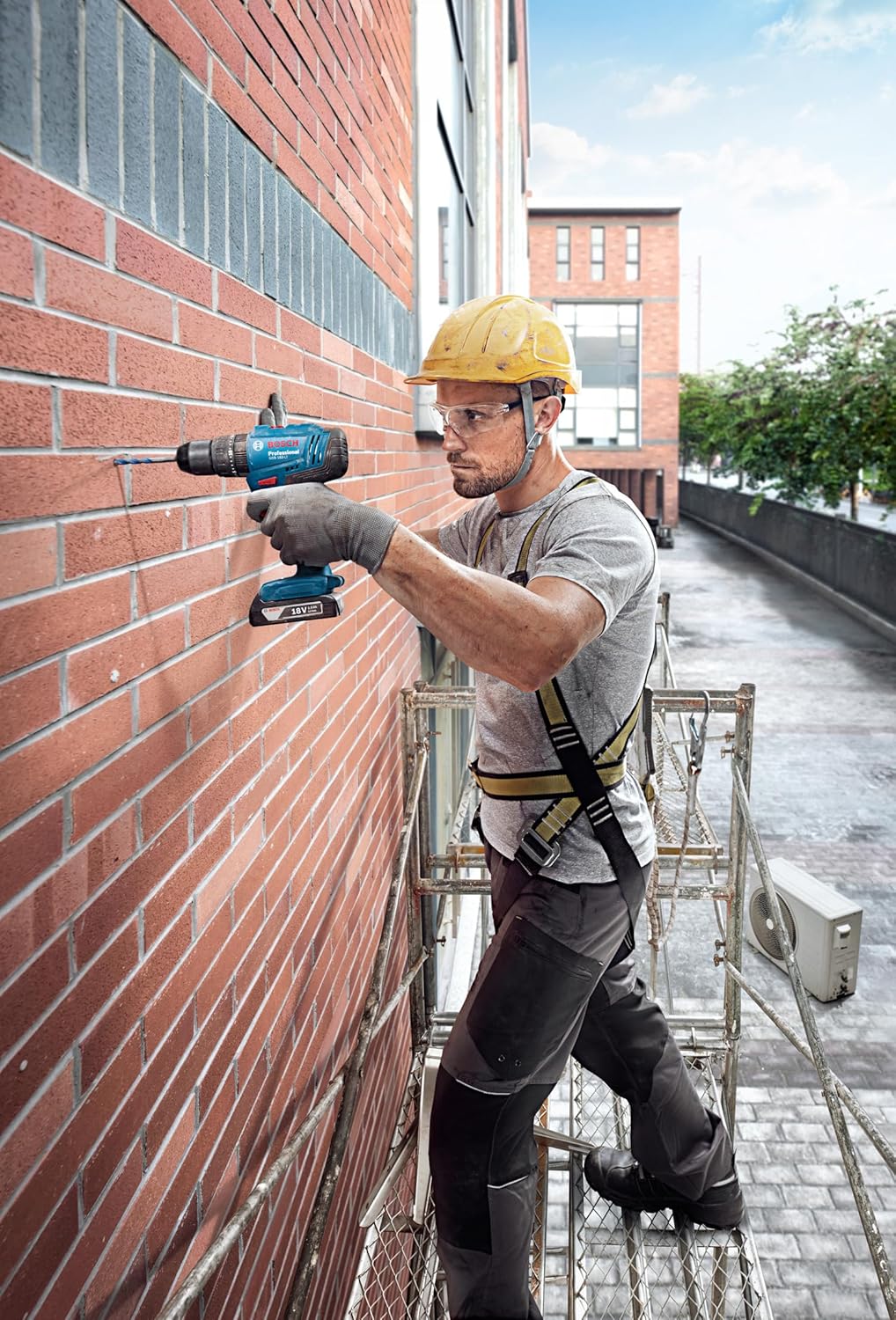 BOSCH GSB 183-Li Cordless Impact Drill/Drivers With 2 Batteries