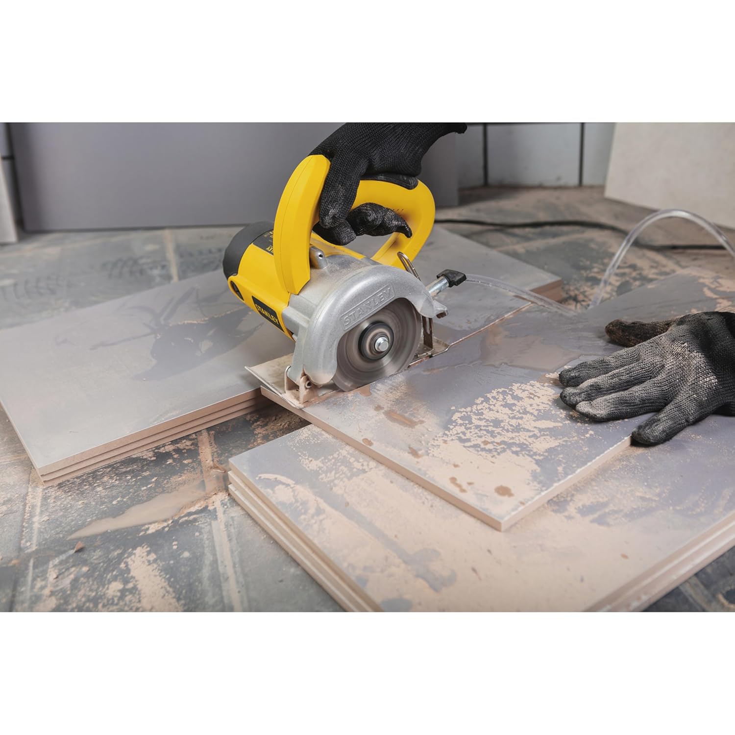 STANLEY STSP125-IN Tile Cutter Machine for Cutting Varied Ranges of Tiles, 1320 Watt 5”125mm, Optimized 13500 RPM for High Cutting Efficiency, 1 Year Warranty