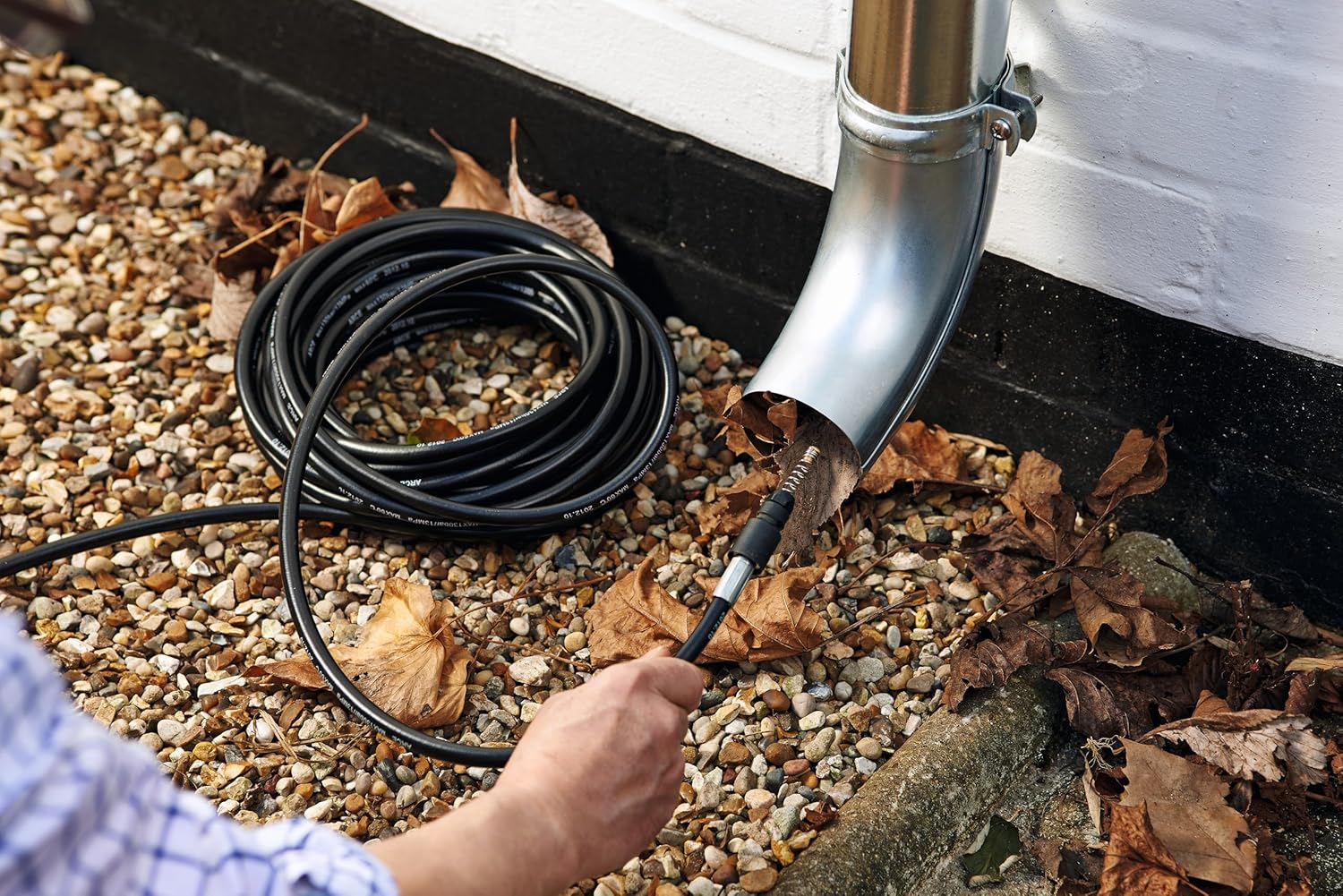 BOSCH High- Pressure Drain Cleaner Pipe 10m, 9.5 mm Diameter, Accessory for Aquatak Pressure washers, Hose for Cleaning Pipe and Drains, Max Pressure 140 Bar, Easy Attachment, 0.79kg