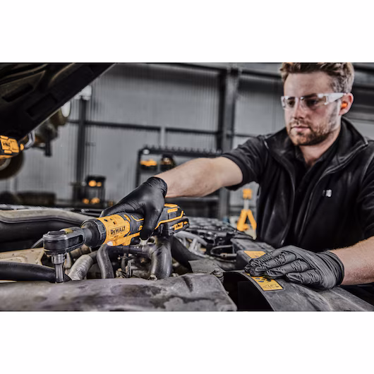 DEWALT DCF513N-XJ 18V XR® Brushless 38 Open Head Ratchet – Bare Tool Only
