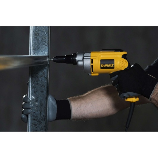 DEWALT Versaclutch screwdriver