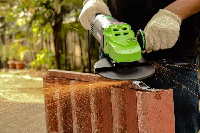 Eibenstock EZW 180I 2300 W 180 mm Angle Grinder