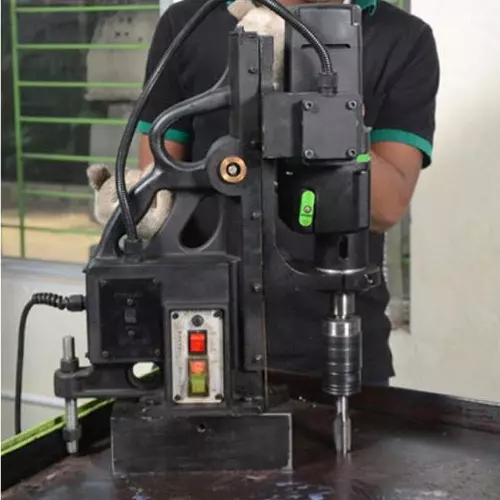 Eibenstock 1800 W 100 mm Magnetic Core Drill Machine, KDS100-Swivel