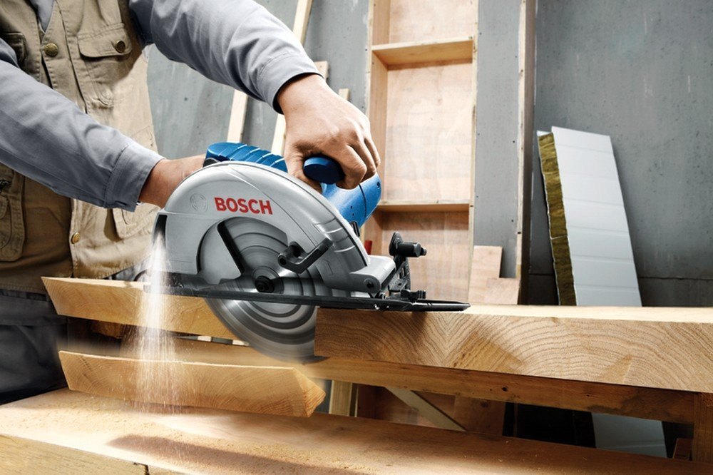 Bosch GKS 235 Turbo Circular Saw, Model 06015A20F0, 2050 W