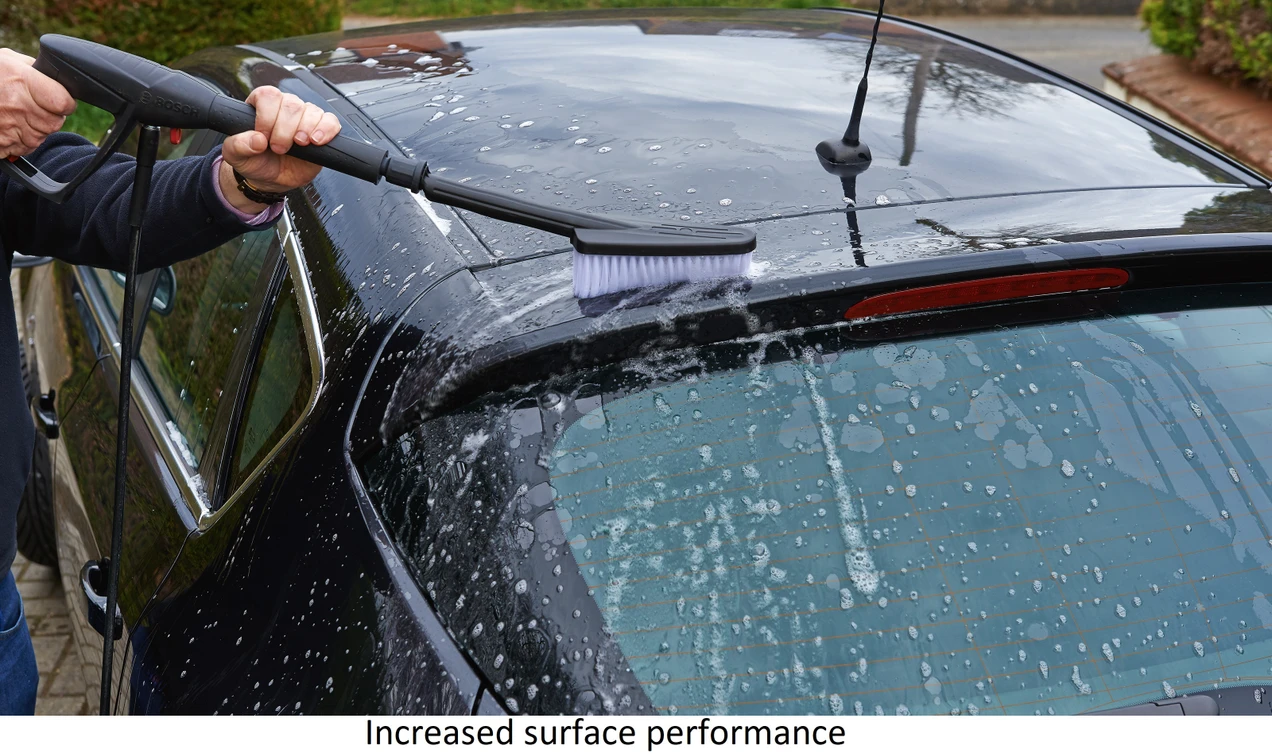 Bosch High Pressure Washer UniversalAquatak 135 & Bosch F016800611 Pressure Washer Home and Car Cleaning Kit