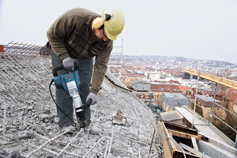 Bosch GSH 11 VC 1700-Watt Demolition Hammer Breaker
