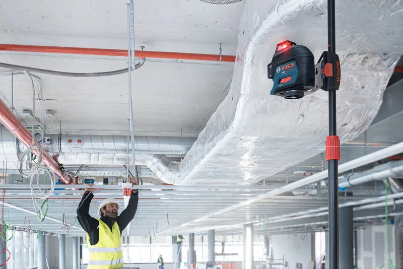 Bosch GLL 3-80 Professional Line Laser Level, 3 x 360° Red Laser Lines, 30m Range