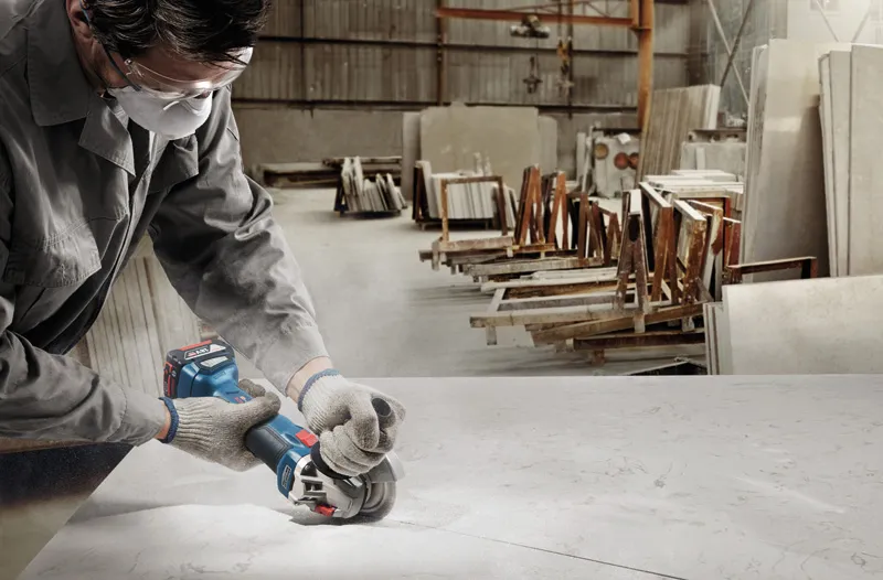 Bosch PRO GWS 18V-10