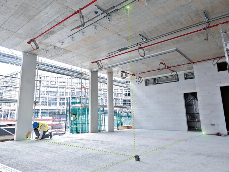 BOSCH GPL 5 G Professional 5-Point Laser Level with Highly Visible Green Laser Points