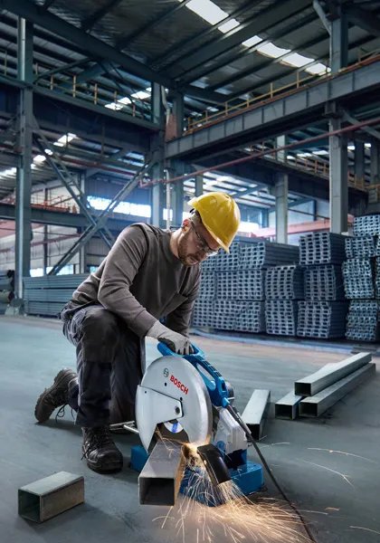 Bosch Metal Cut-Off Saw 2300 W 4100 RPM, GCO 230